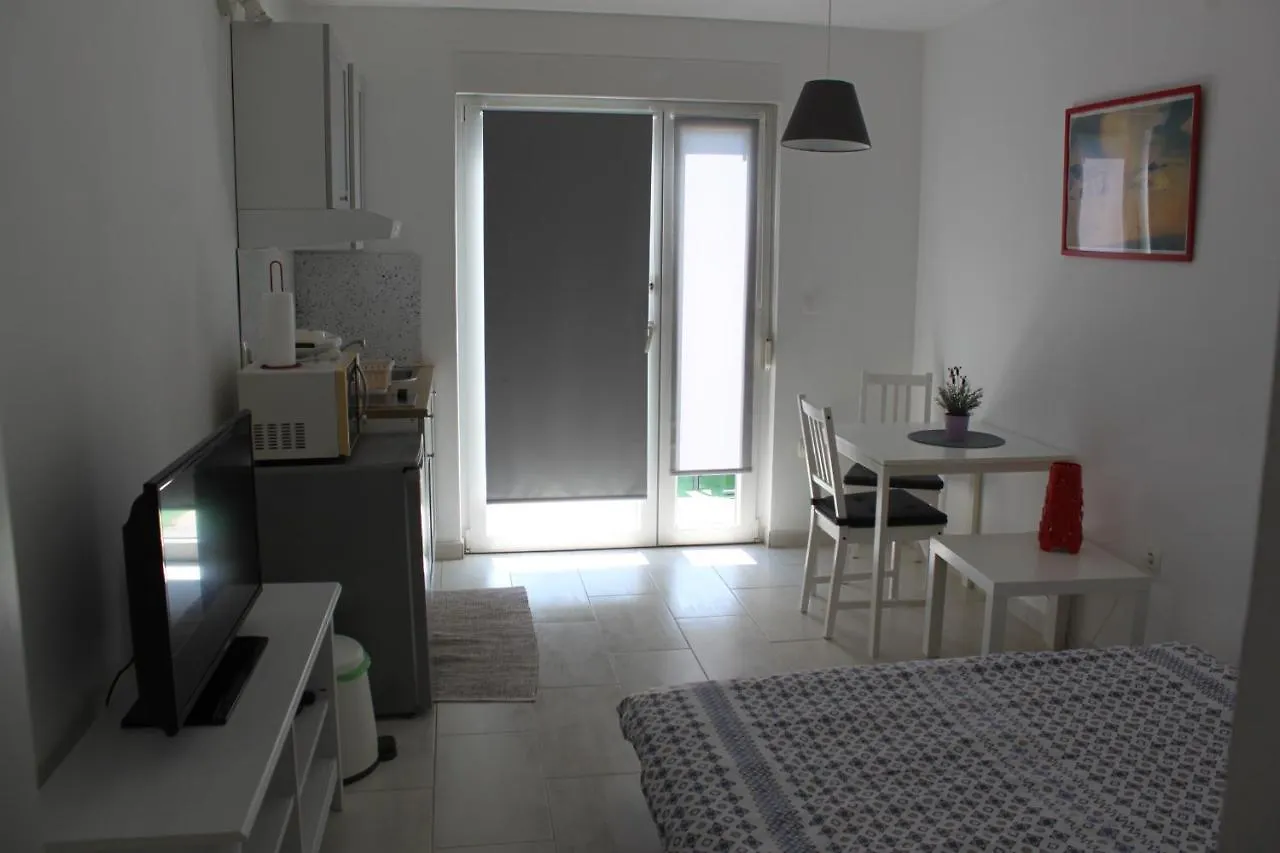 Apartments Estelle Pula Croatia